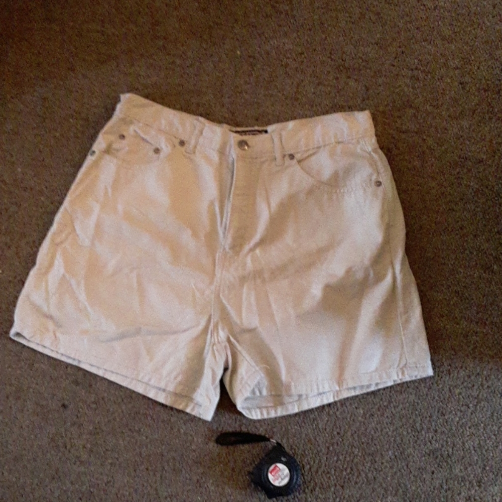 Unleaded shorts